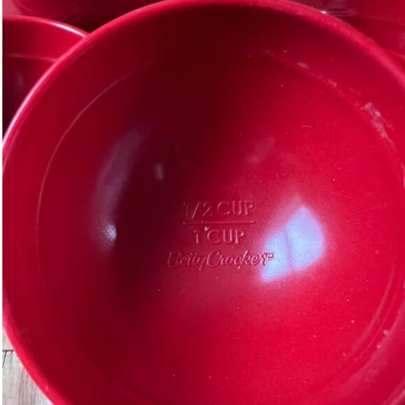 Vintage Measuring Set of 5 Nesting Mealmine Bowls - Betty Crocker Red - Picture 3 of 4